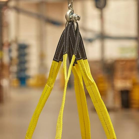 Blog công ty mới nhất về EN 1492-1 vs ASME B30.9: What Global Buyers Should Know When Choosing Webbing Slings in 2026